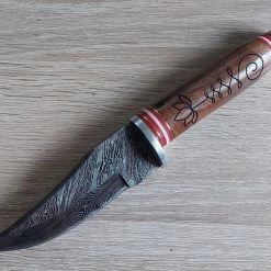 Budget ❤️ Deals ⌛ Damascus Hunter Wood Handle 805 👏 👍 -Fixed Blade Knives Sales damascus hunter wood handle 805.